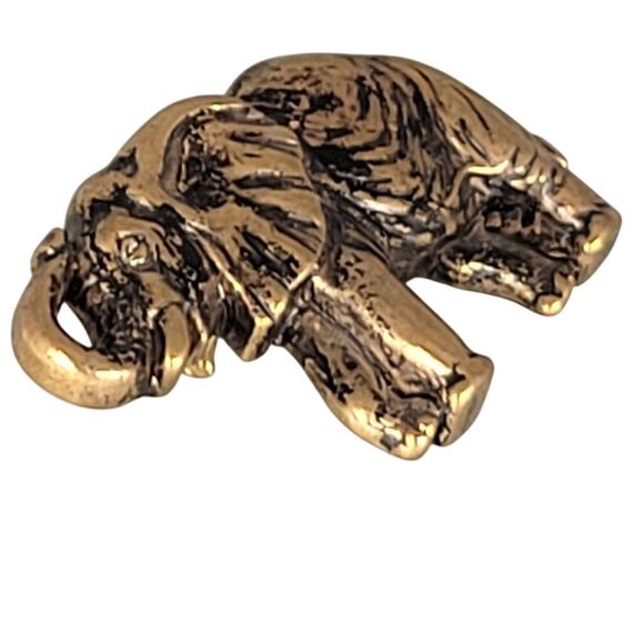 Vintage Gold Brass-Toned Elephant Brooch Pin 1.8" Collectible Animal Jewelry - Picture 4 of 6